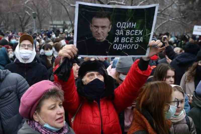 Russie: plus de 1600 arrestations lors de manifestations de soutien à Navalny