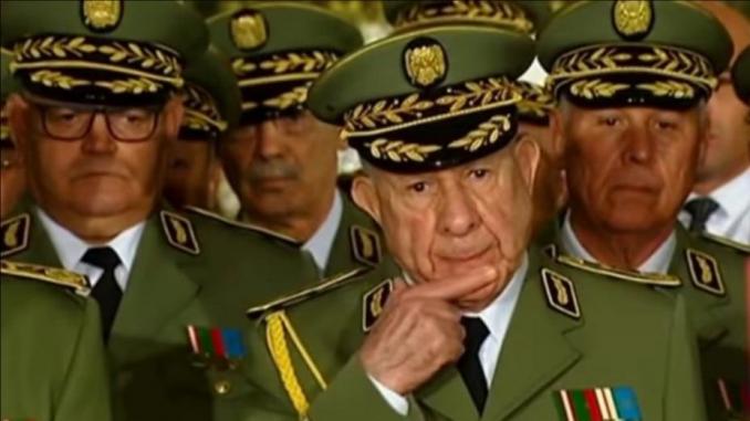 Pourquoi les généraux pointent leurs armes sur le mouvement de Rachad?