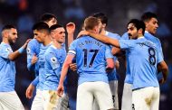 Manchester City remporte la Premier League après la défaite de United contre Leicester...