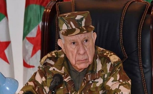 Pourquoi Chengriha est le général le plus stupide du monde qui a dirigé l'Algérie?