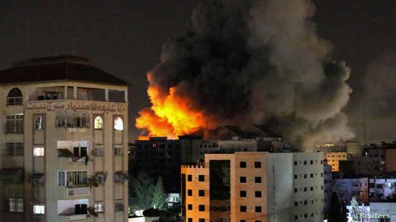 L'escalade à Gaza s'intensifie, le Hamas et Israël se dirigent 