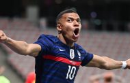 Kylian Mbappe prévoit de lancer une bombe de transfert pendant l'Euro