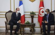 La France et la Tunisie toujours en crise, concluent une demi-douzaine d'accords de coopération économique