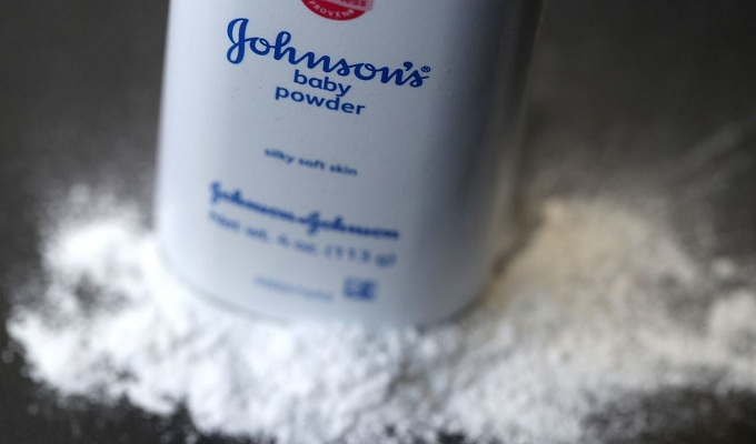 La Cour suprême ne révisera pas le verdict de 2 milliards de dollars contre Johnson & Johnson dans une affaire de poudre de talc