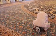 Ministère des affaires religieuses : Suspension des prières collectives de Al Maghrib, Al Icha et Al Fajr dans 35 wilayas