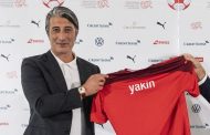 Murat Yakin  est le nouvel entraîneur de la Suisse