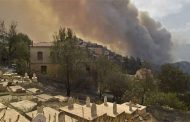 L’UE mobilise deux avions bombardiers d’eau pour lutter contre les incendies en Kabylie