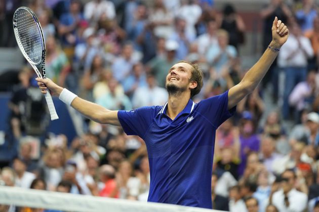 Medvedev a battu Djokovic en finale de l'US Open et réalise un exploit record