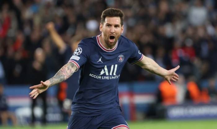 Messi réagit à son premier but au Paris Saint-Germain