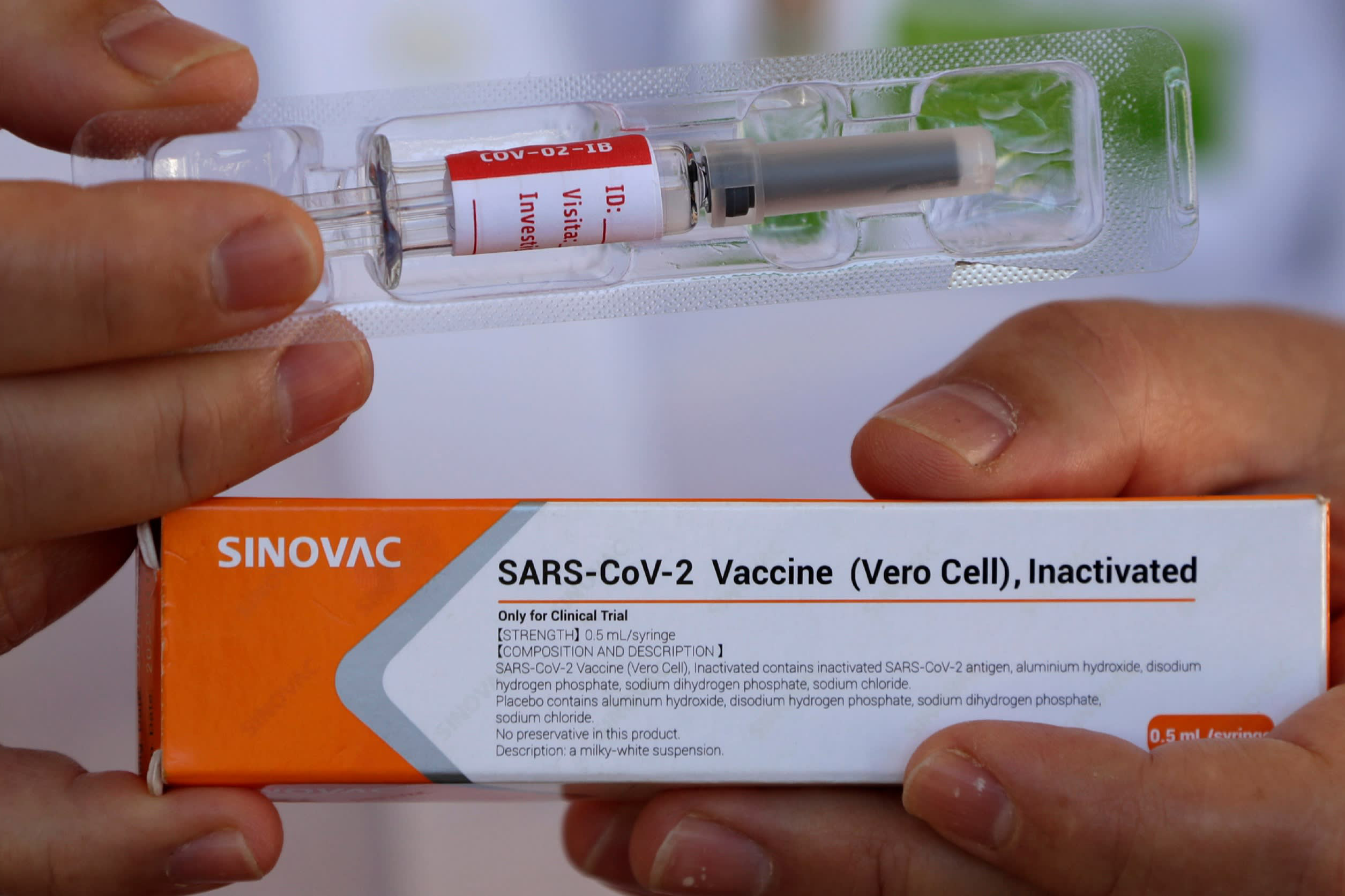 Lutte contre la covid-19 : Arrivée de plus d’un million de doses de vaccin « Sinovac » en Algérie