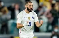 L'équipe nationale française en finale Championnat d'Europe grâce à Benzema