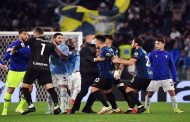 La Lazio étourdit l'Inter Milan, champion d'Italie