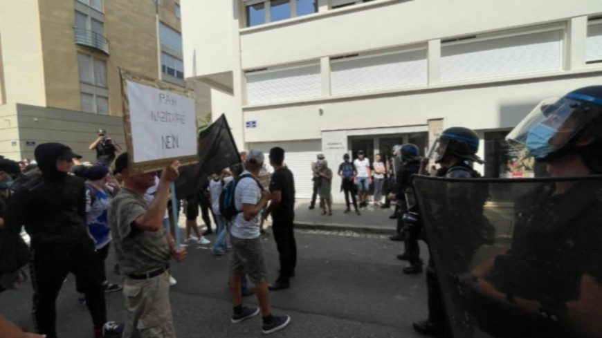 France: cinquième week-end de protestations contre le laissez-passer sanitaire