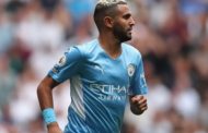 Riyad Mahrez brille lors du match de Manchester City contre Leeds