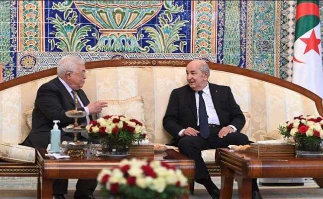 Les généraux défient le Maroc en offrant au président de l'État de Palestine 10 millions de dollars