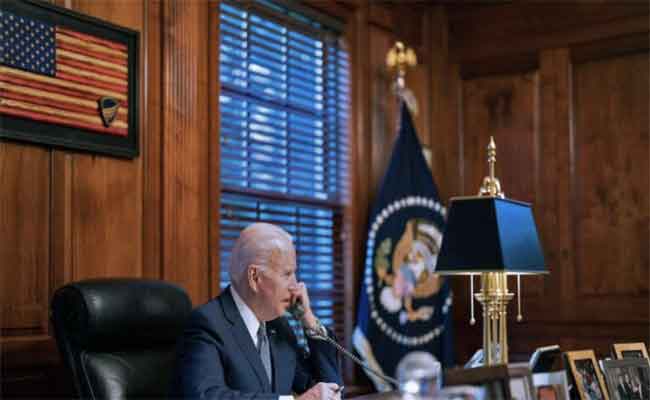 Les dessus de la nouvelle conversation téléphonique entre Poutine et Biden à propos l'Ukraine