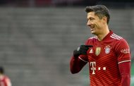 Lewandowski remporte le prix du meilleur joueur du monde présenté par 