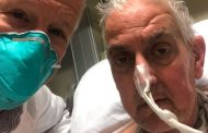 Un crime poursuivant un homme qui a subi la première opération de transplantation d'un cœur de porc dans un corps humain