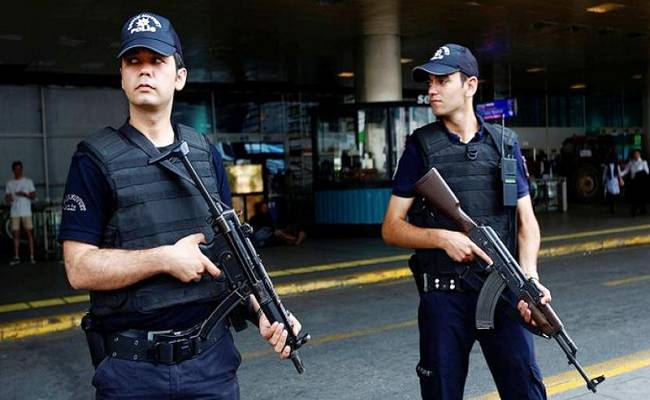 Une attaque à l'arme blanche contre la police turque