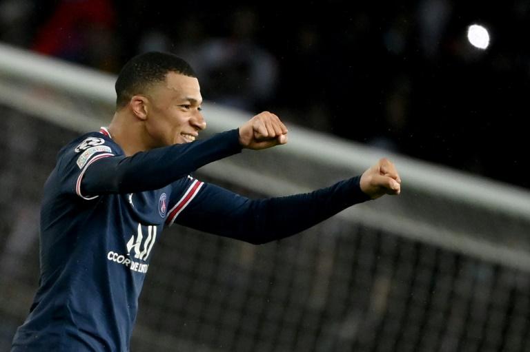 Mbappe marque le but de la victoire du PSG contre le Real Madrid