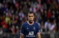 Mbappe rejette une offre record de prolongation de son contrat...