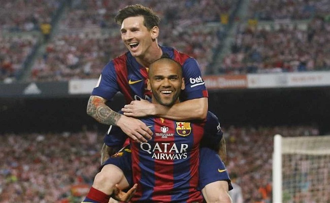 Alves invite Messi à revenir au Barça