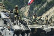 Les forces russes bombardent des installations de commandement en Ukraine