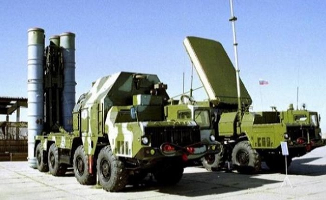 Le gouvernement américain pourrait-il bientôt envoyer de missiles MLRS en Ukraine ?