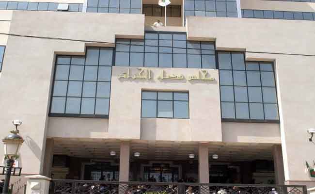 Affaire du groupe Metidji : la cour d’Alger réclame 10 ans de prison ferme contre Sellal