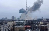 Des missiles russes bombardent un centre commercial avec plus de 1 000 personnes dans le centre de l'Ukraine