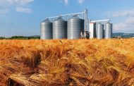 La construction des silos à la frontière ukrainienne pour aider à exporter du blé ...