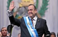 Des hommes armés ouvrent le feu sur le convoi du président du Guatemala