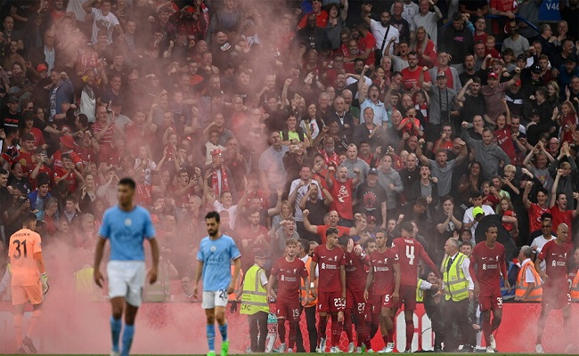 L'Association anglaise de football ouvre une enquête sur le comportement des supporters de Liverpool