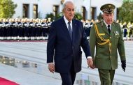 Une leçon d'histoire : les généraux s'ajustent entre l'Espagne et l'Italie pour usurper l'Algérie à parts égales