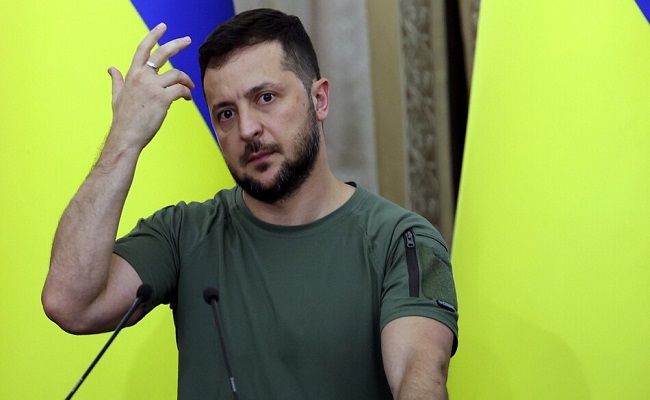 Zelensky met en garde contre une nouvelle attaque russe lors de la fête de l'indépendance