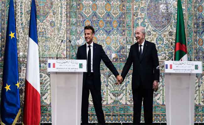 Macron débute sa visite officielle en Algérie