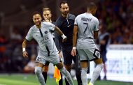 Le trio offensif du Paris Saint-Germain sur le banc...