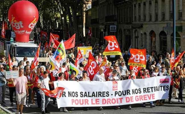 Les manifestations dans les villes françaises exigent des salaires plus élevés