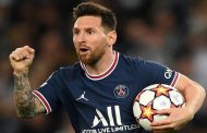 Le Paris Saint-Germain entame le processus de prolongation du contrat de Messi...