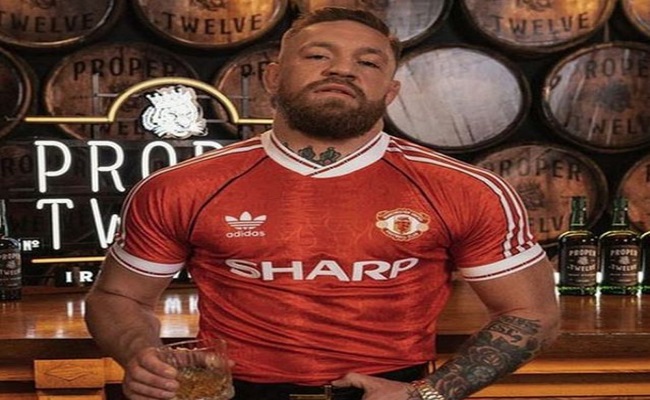 Conor McGregor, fan de Manchester United, souhaite acheter Liverpool FC