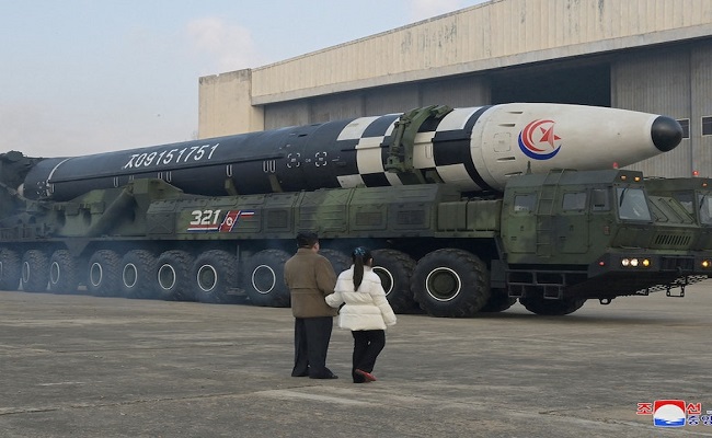 Kim Jong Un assure que son objectif est d'avoir 'la force nucléaire la plus puissante au monde