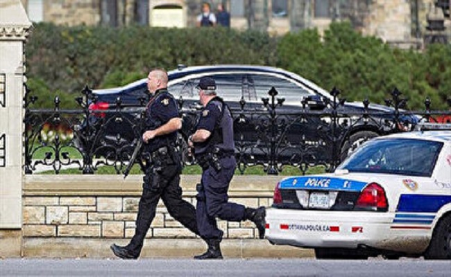 Canada : 5 morts dans une fusillade en banlieue de Toronto