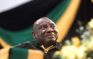 Afrique du Sud : le parti de Ramaphosa décide de son avenir politique