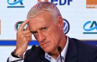 Deschamps continue comme DT français jusqu'en 2026