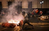 Les nouvelles manifestations anti-gouvernementales au Pérou se sont accompagnées d'incendies