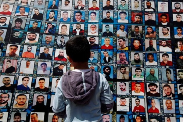 Rapport annuel : Israël a arrêté 7 000 Palestiniens dont 882 enfants au cours de l'année écoulée