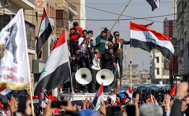 Irak : Des manifestants descendent dans la rue pour protester contre la dévaluation du dinar