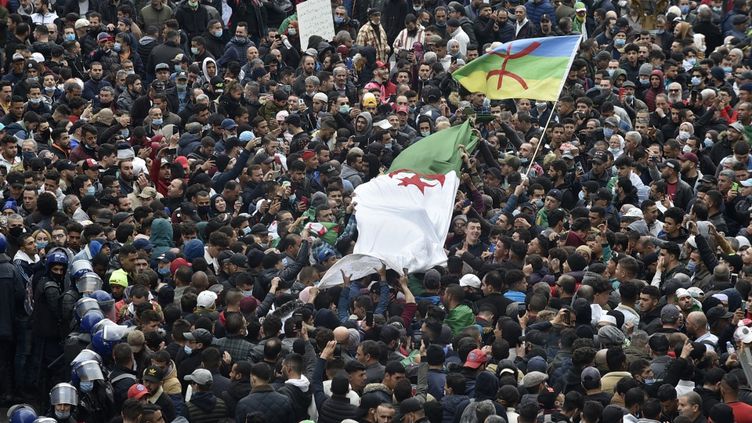 Le Hirak en Algérie : Le mouvement qui ne cesse de nous surprendre