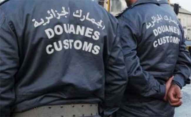 Lutte contre la contrebande : Les douanes saisissent 2800 litres de mazout à Bordj Badji Mokhtar