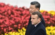 Macron demande à Xi Jinping d'user son influence pour « ramener la Russie à la raison »